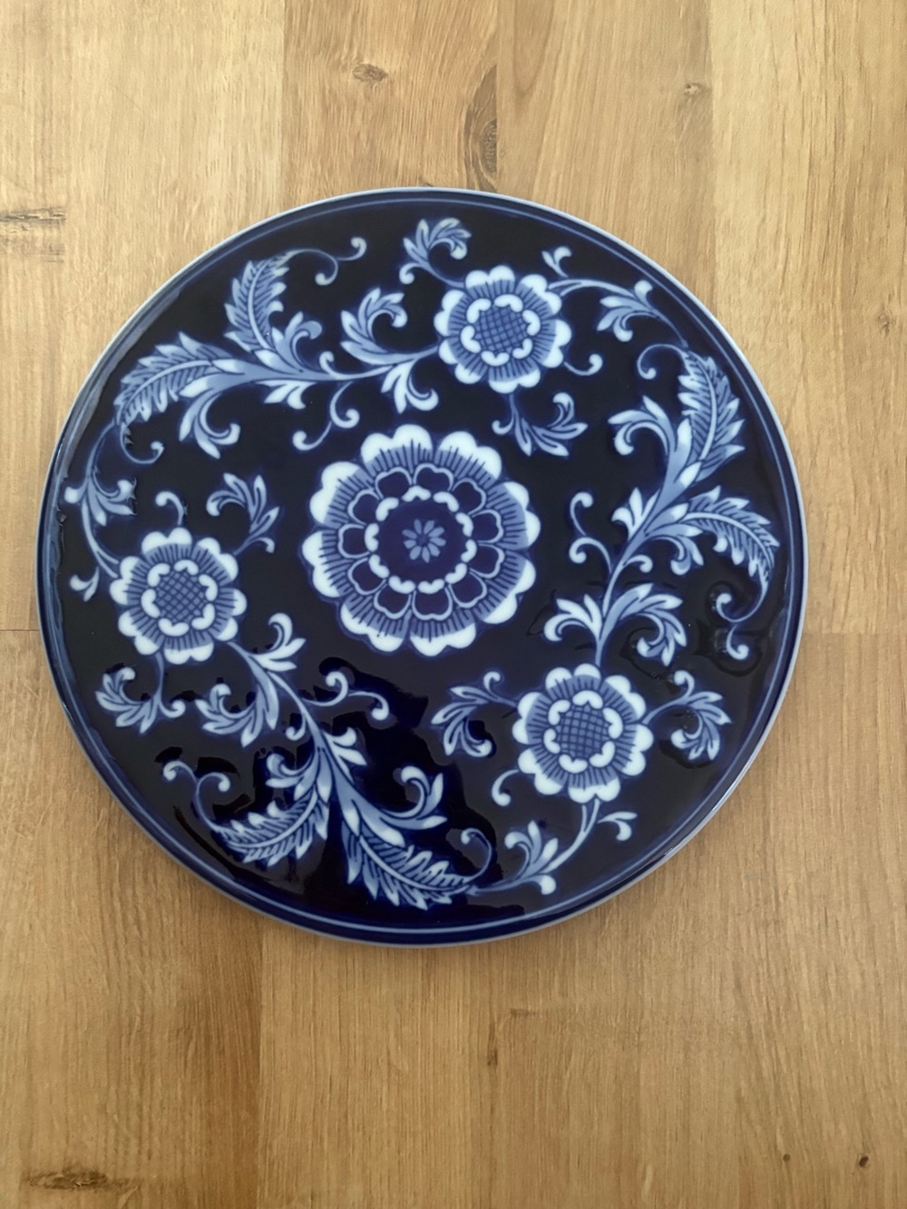 Pier 1 Mandarin 8.25” Porcelain Trivet in Cobalt Blue with White Floral Pattern